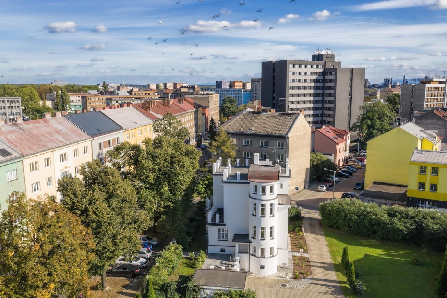 Apartments Villa Whitehouse Ostrava Eksteriør billede